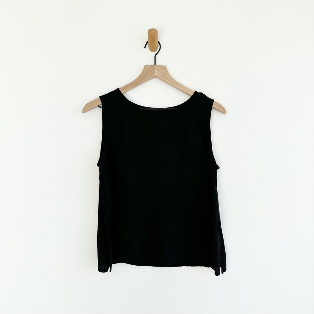 Eileen Fisher Women's Sleeveless Top Silk Size Medium Black